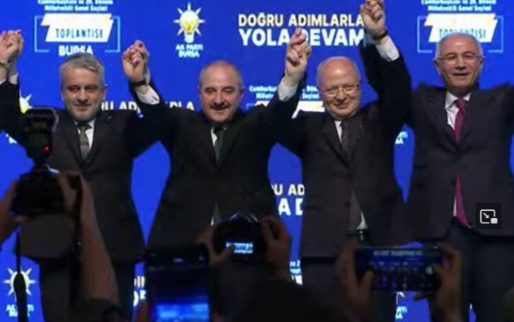 AK Parti Bursa’dan ‘Türkiye irtifa kaybetmesin’ mesajı verildi AK Parti Bursa’dan ‘Türkiye irtifa kaybetmesin’ mesajı verildi