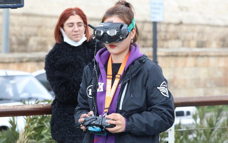 Dünya’nın en hızlı pilotları Gaziantep’te prova yaptı