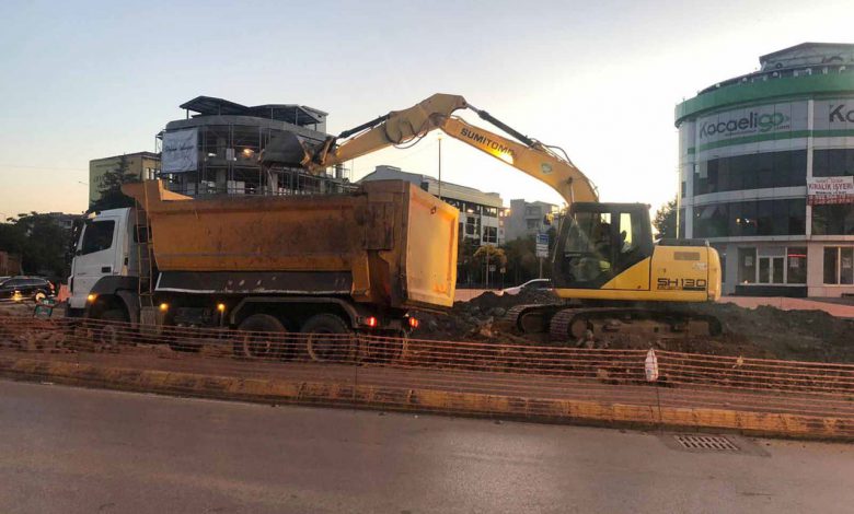 Kocaeli Kandıra Sapağı’nda deplase çalışmaları Kocaeli Kandıra Sapağı’nda deplase çalışmaları