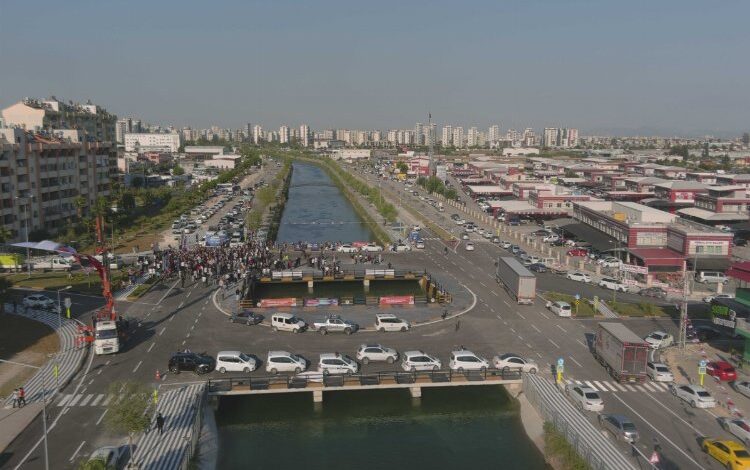 Oto galericiler köprüsüne kavuştu Oto galericiler köprüsüne kavuştu