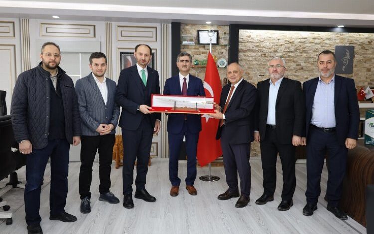 Verenel Derneği’nden Başkan Esat Öztürk’e ziyaret