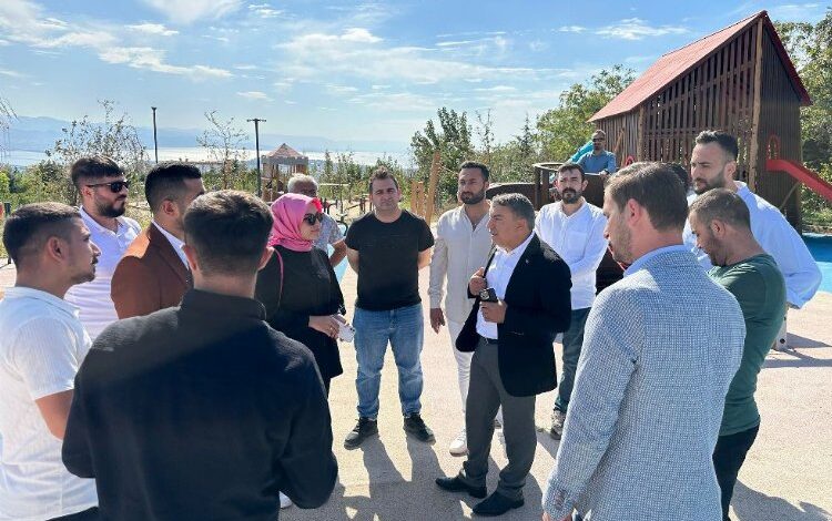 Dilovası’nın projeleri gençlere anlatıldı Dilovası’nın projeleri gençlere anlatıldı