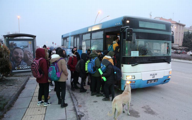 Ankara Gölbaşı’nda ücretsiz servis uygulaması Ankara Gölbaşı’nda ücretsiz servis uygulaması