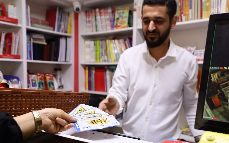 Bursa’dan eğitime destek, esnafa can suyu