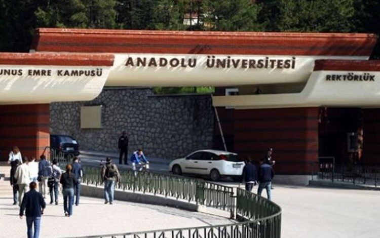 Anadolu Üniversitesi lisansüstü eğitimine yeni yönetmelik Anadolu Üniversitesi lisansüstü eğitimine yeni yönetmelik