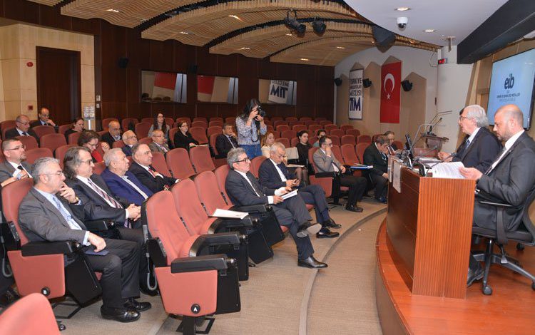 Egeli ihracatçılar Nisan’da sandığa gidiyor