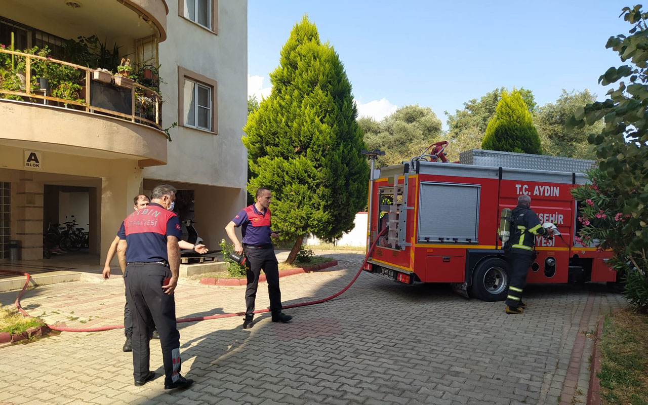 Aydın’da mutfaktan çıkan yangın bütün evi yakıyordu