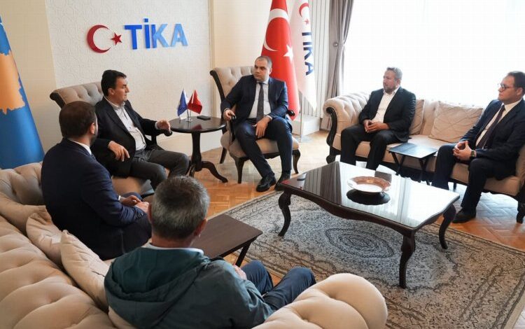 Bursa Osmangazi Belediyesi’nden Kosova temasları