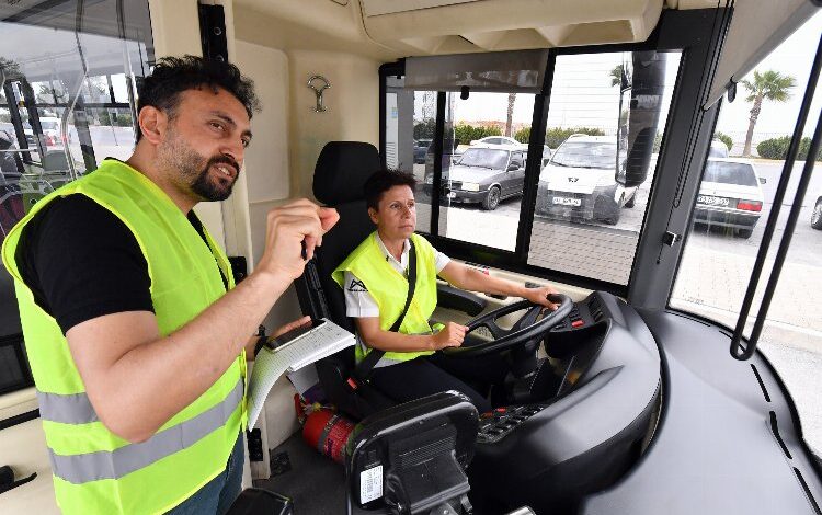 Otobüs şoförlerine “ileri sürüş teknikleri eğitimi” Otobüs şoförlerine “ileri sürüş teknikleri eğitimi”