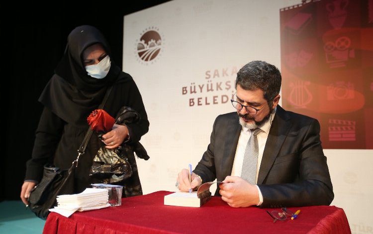 ‘Mevlana’nın fikirlerine küsmeyin’ ‘Mevlana’nın fikirlerine küsmeyin’