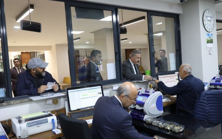 Mustafa Palancıoğlu’ndan örnek vatandaşlık