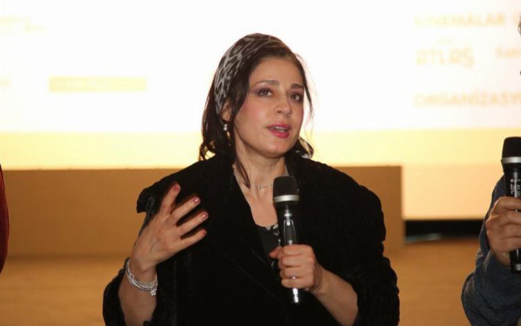 Maryam Moqadam: “Kadınlarınız haklarını kaybediyor “