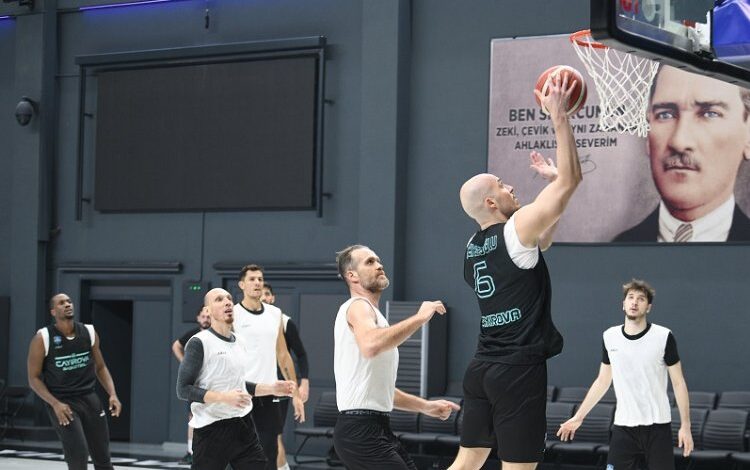 Çayırova’nın rakibi Bornova Belediye KSK