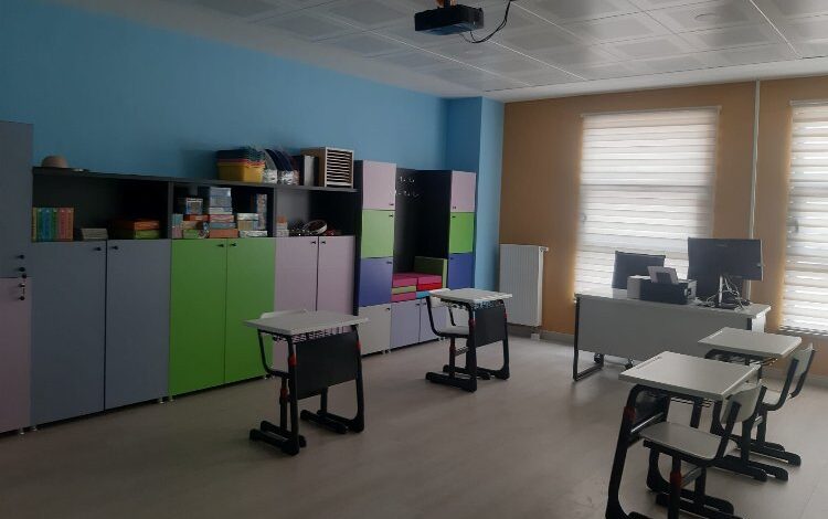 Özel çocuklar için 100 özel sınıf Özel çocuklar için 100 özel sınıf