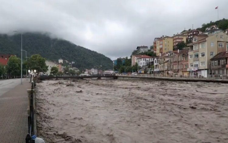 AFAD ‘kırmızı uyarı’ iller için tedbirleri paylaştı