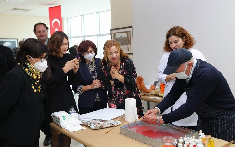 Dokuz Eylül’de parkinsona ‘sanatsal’ farkındalık