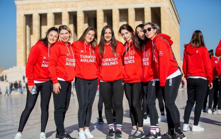 A Milli hentbolcular Anıtkabir’de