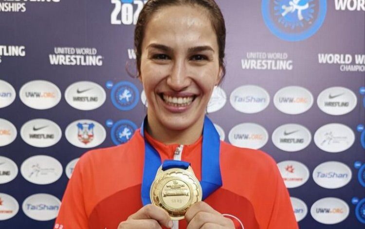 Milli güreşçi Buse Tosun Çavuşoğlu dünya şampiyonu Milli güreşçi Buse Tosun Çavuşoğlu dünya şampiyonu