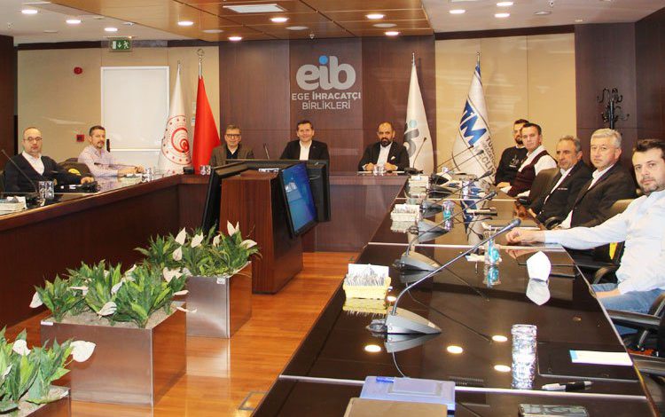 Egeli dericiler 300 milyon dolar ihracat hedefledi