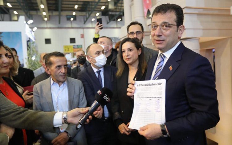 İmamoğlu’ndan “Efes Bizimdir” projesine destek İmamoğlu’ndan “Efes Bizimdir” projesine destek