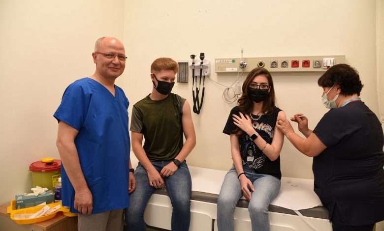 Davut Gürkan’dan ‘aşı’ desteği