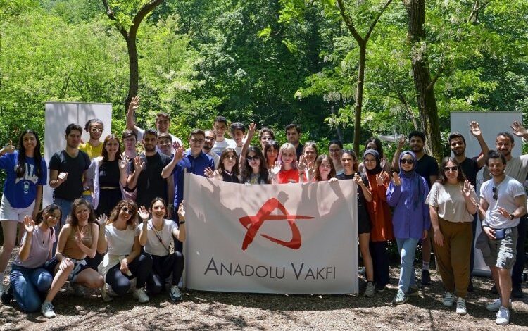 Anadolu Vakfı’ndan burs için başvurular başlıyor Anadolu Vakfı’ndan burs için başvurular başlıyor