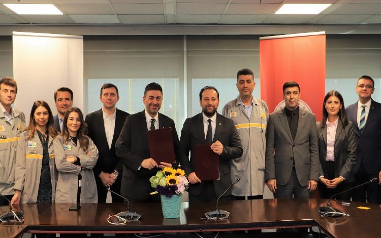 Bursa’da mesleki eğitim ve istihdama ‘Oyak Renault’ iş birliği