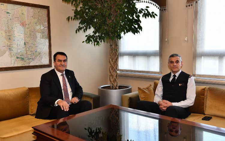 Bursa Osmangazi’de Tuğgeneral Yalçınkaya’dan iade-i ziyaret Bursa Osmangazi’de Tuğgeneral Yalçınkaya’dan iade-i ziyaret