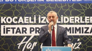 Büyükakın: “Yeni nesilleri yetiştirenler sizlersiniz”