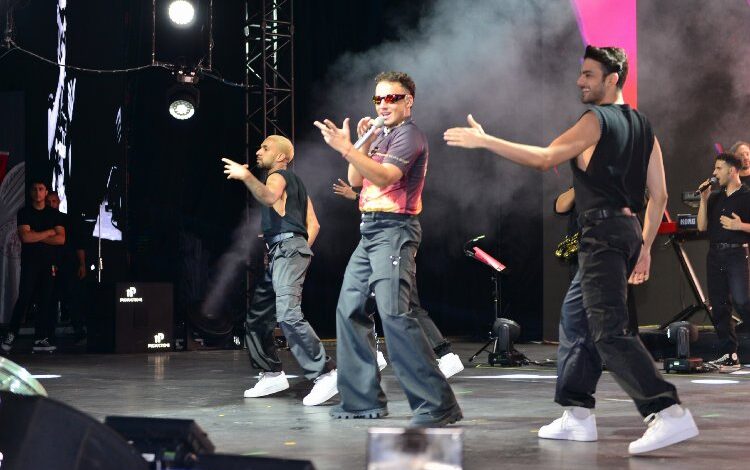 Bursa’da açık havada Edis rüzgârı Bursa’da açık havada Edis rüzgârı