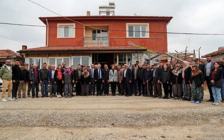 Ayvalı sakinlerinden hizmet teşekkürü