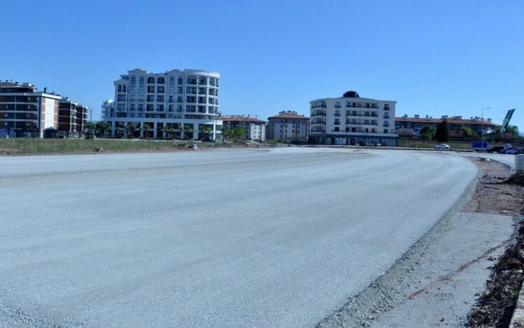 Kartepe Kent Meydanı’na 446 araçlık otopark