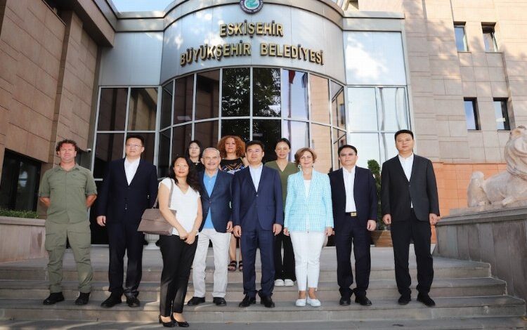 Changzhou Delegasyonundan Büyükerşen’e ziyaret Changzhou Delegasyonundan Büyükerşen’e ziyaret