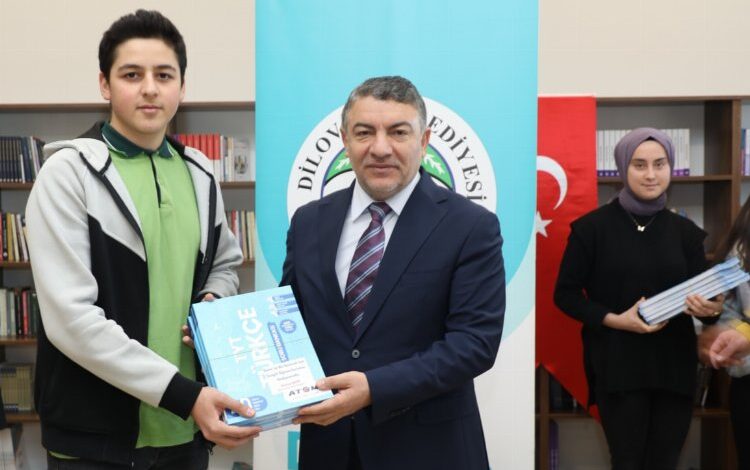 Dekontu getiren parasını geri alıyor! Dilovası’ndan öğrencilere YKS başvuru ücreti jesti