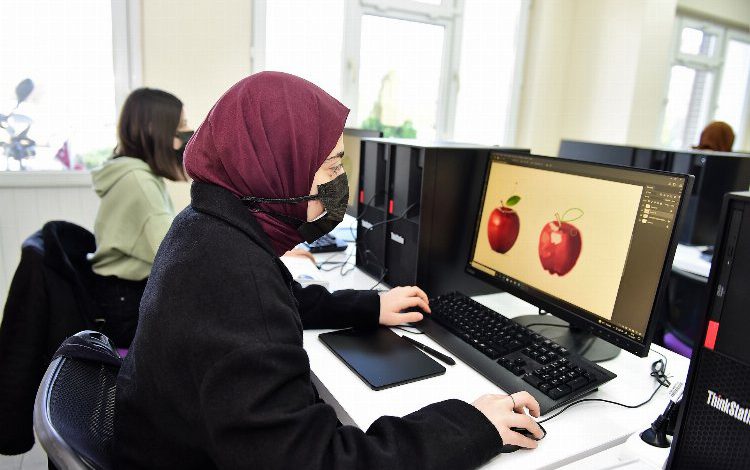 Bursa Yıldırım Belediyesi bilgisayar kurslarına devam ediyor Bursa Yıldırım Belediyesi bilgisayar kurslarına devam ediyor