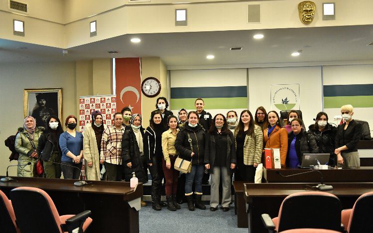 Bursa Osmangazi’de “Sağlık Farkındalık” seminerleri Bursa Osmangazi’de “Sağlık Farkındalık” seminerleri