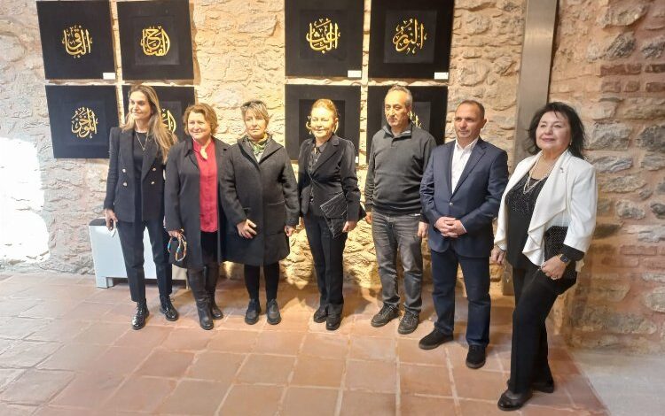 Esmaü’l Hüsna sergisi görücüye çıktı Esmaü’l Hüsna sergisi görücüye çıktı