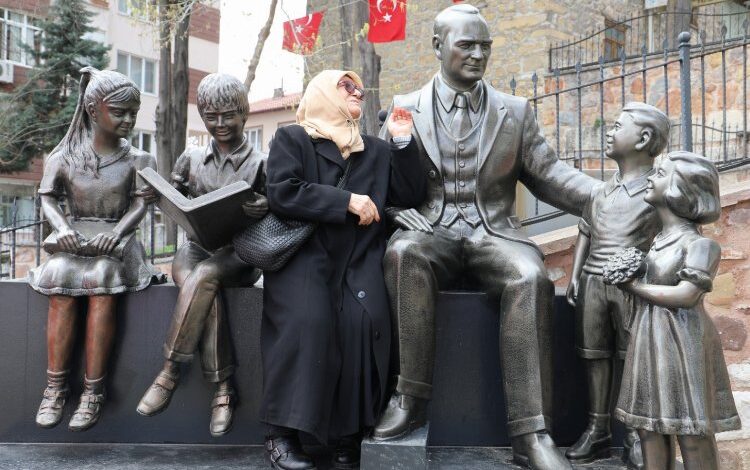 İzmit’teki çınarlar unutulmadı