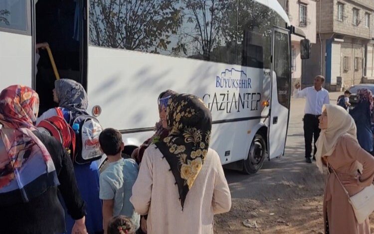 Gaziantep Narlıtepe’de okula ulaşım sorunu kökten çözüldü