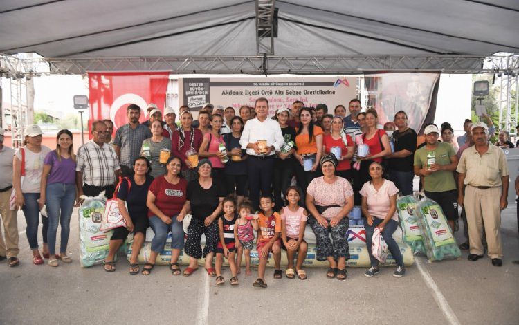 Sebze üreticilerine zirai malzeme desteği