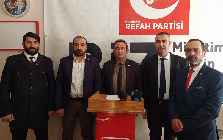 Yeniden Refah Partisi Niğde İl Başkanı İmdat Aydın: “AK Parti vatandaşa ölümü gösterip sıtmaya razı etti” Yeniden Refah Partisi Niğde İl Başkanı İmdat Aydın: “AK Parti vatandaşa ölümü gösterip sıtmaya razı etti”