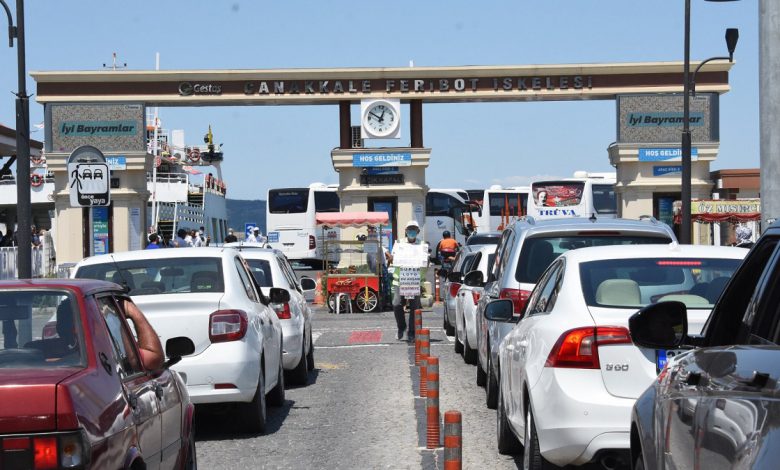 Çanakkale’de yoğun trafik