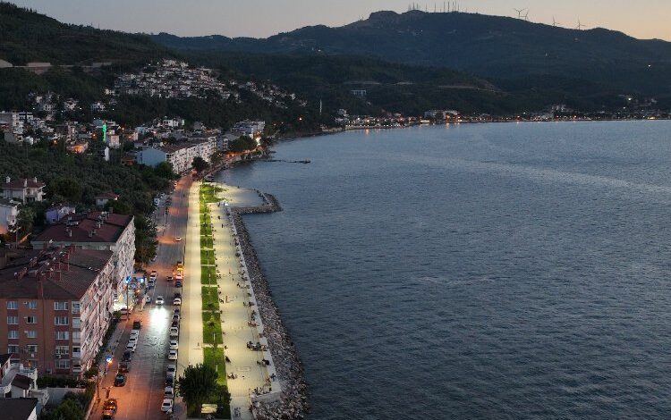 Bursa’da Gemlik Kurşunlu sahiline ‘Büyük’ dokunuş Bursa’da Gemlik Kurşunlu sahiline ‘Büyük’ dokunuş