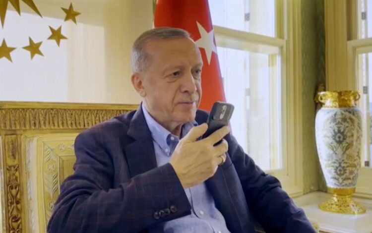 Cumhurbaşkanı Erdoğan’dan A Milli’lere tebrik telefonu Cumhurbaşkanı Erdoğan’dan A Milli’lere tebrik telefonu