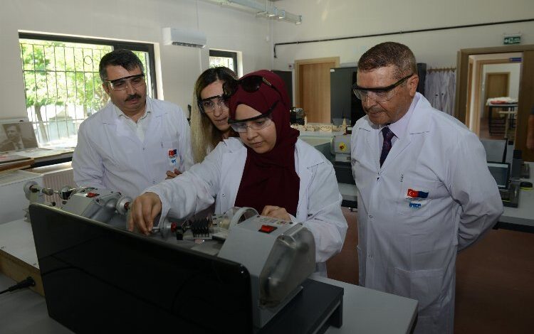 Bursa Yıldırım’da önce eğitim, sonra iş