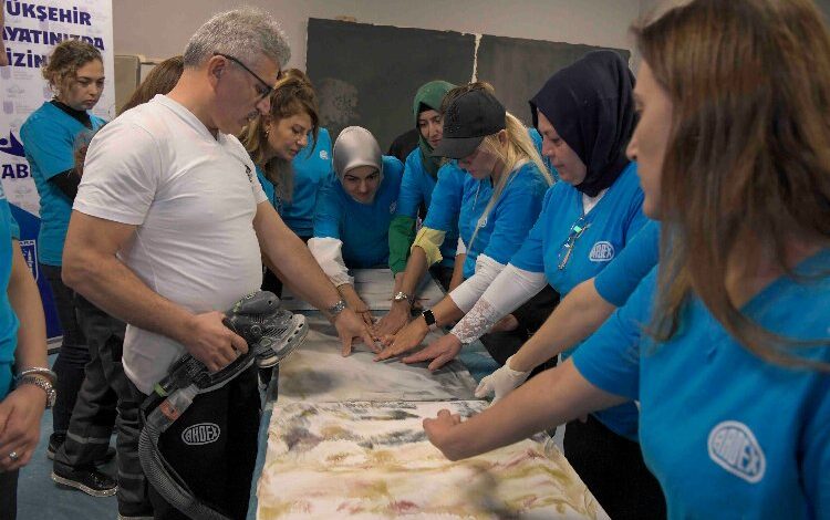 İnşaatları kadın ustalar yapacak İnşaatları kadın ustalar yapacak