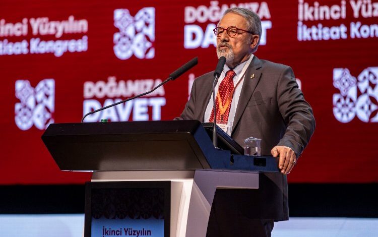 Prof. Dr. Naci Görür: Bu işin şakası yok… İzmir doğru yolda