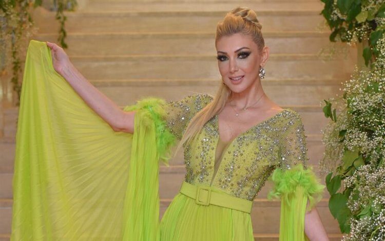 Didem Aksu: Herkes dedikodumu yapsın Didem Aksu: Herkes dedikodumu yapsın