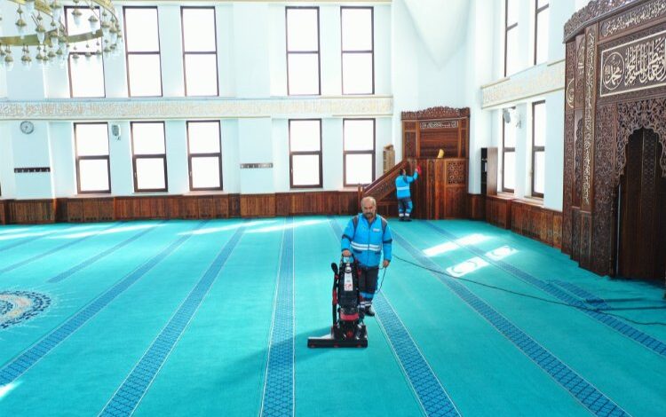 Kayseri Kocasinan’da camiler gül kokuyor Kayseri Kocasinan’da camiler gül kokuyor