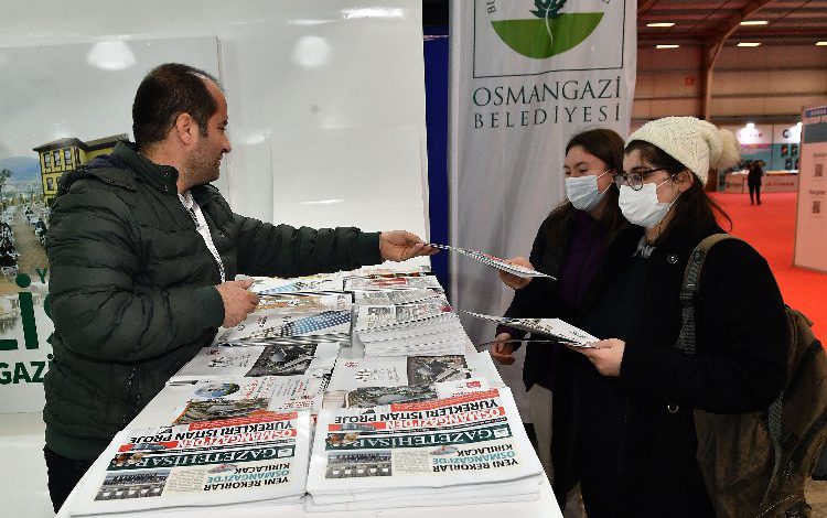 Bursa Osmangazi Yayınları fuarda büyük ilgi görüyor